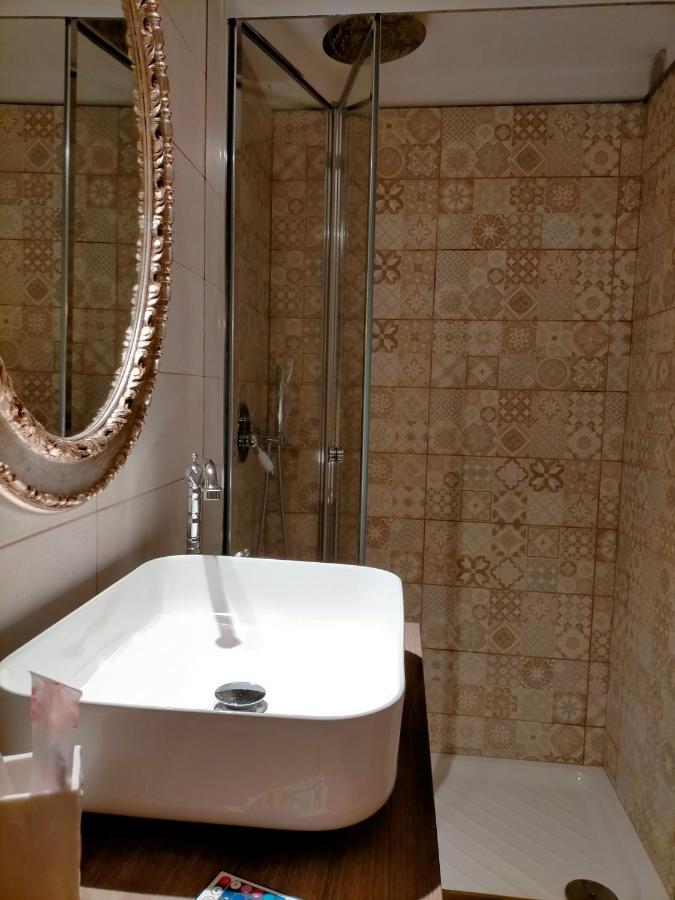 Murantiche بوتينيانو المظهر الخارجي الصورة
